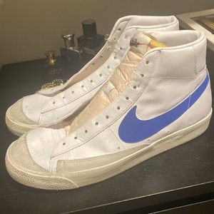 Nike blazer